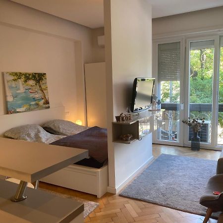 Blue Port Apartment In Ujlipotvaros With Free Parking Budapeste Exterior foto