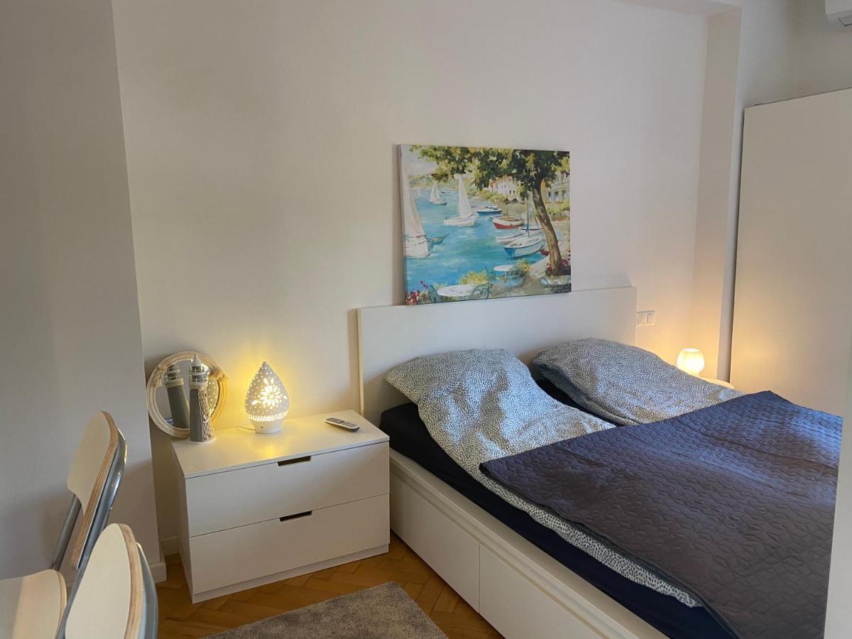 Blue Port Apartment In Ujlipotvaros With Free Parking Budapeste Exterior foto